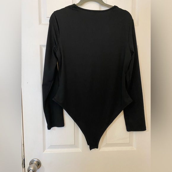 Black long sleeve cut out bodysuit size xxl never worn - Picture 7 of 8